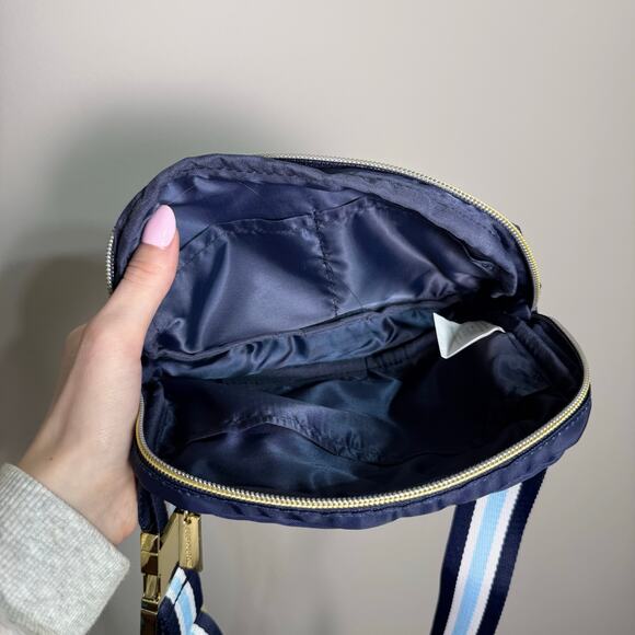 Lily Pulitzer Navy/pink w/ gold Jeanie Belt bag - Picture 5 of 7